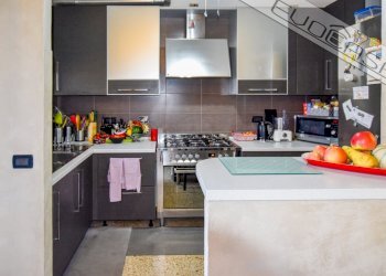 Three-room apartment Via Einaudi 25/c, Pinerolo - photo 7