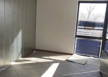 Ufficio Viale Einaudi, Lucca (zona Sant'Anna) - foto 5