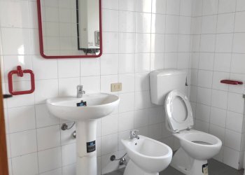 Ufficio Viale Einaudi, Lucca (zona Sant'Anna) - foto 8