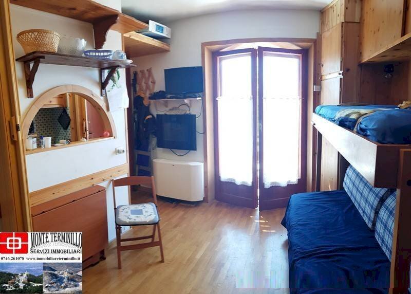 Appartamento via dei Cerri, Rieti - foto 1