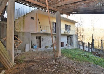 esterno - Casa indipendente via Duccio Galimberti, Cuorgnè - foto 12