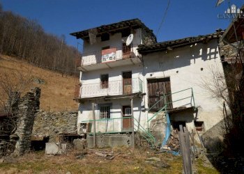 facciata - Rustico Frazione Rafur, 5, Ribordone - foto 1