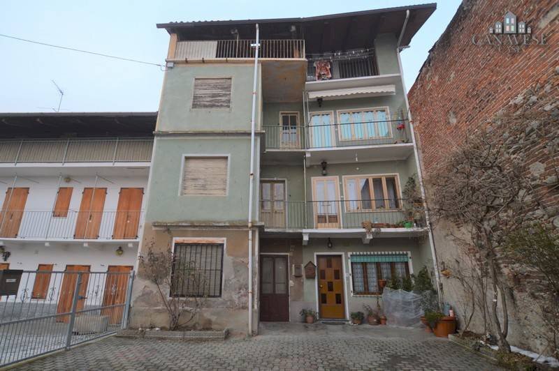 esterno - Casa indipendente strada per Cuorgnè, 16, Castellamonte - foto 2