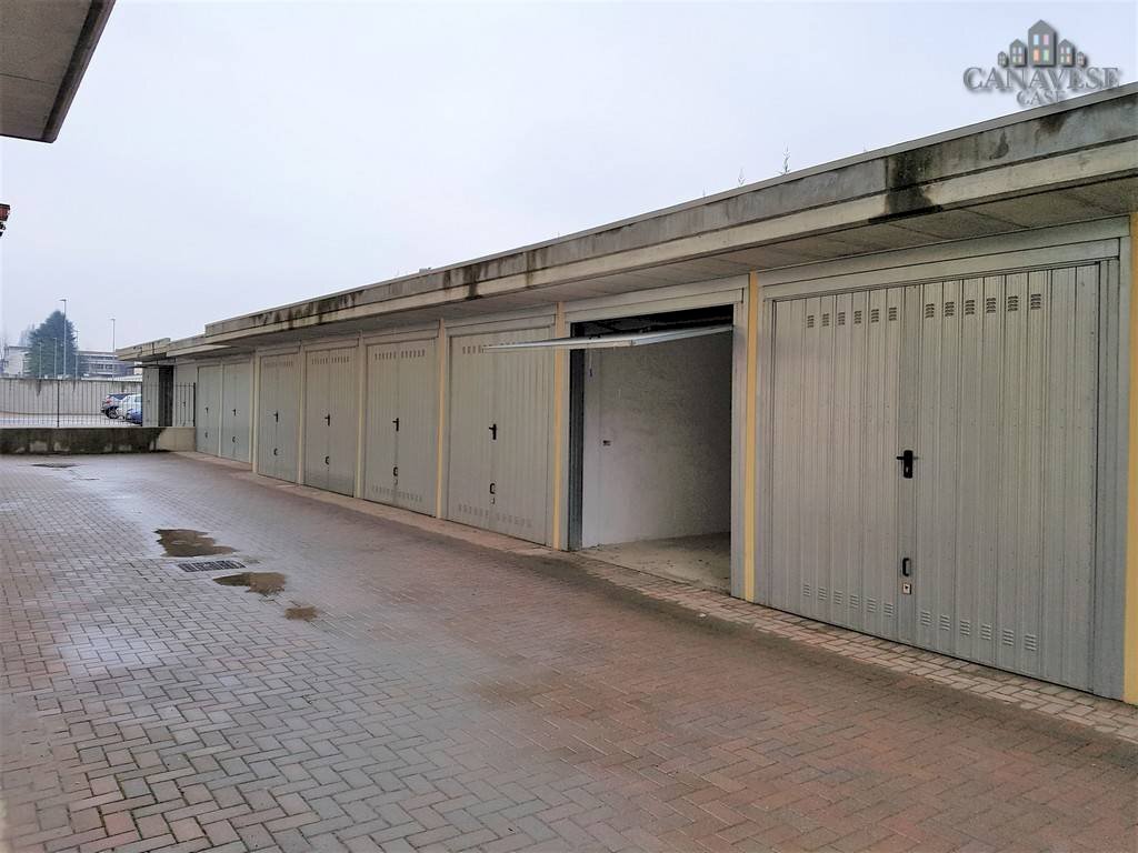 box - Box via Adriano Ghione', 23, Castellamonte - foto 2