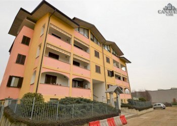 esterno - Box via Adriano Ghione', 23, Castellamonte - foto 1