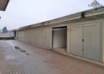 box - Box via Adriano Ghione', 23, Castellamonte - foto 2