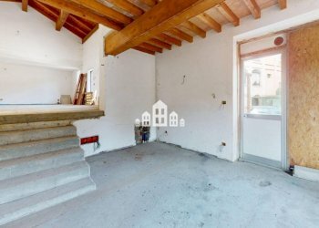 Stanza non arredata - Casa indipendente via Massimo D'Azeglio, 4, Vistrorio - foto 12