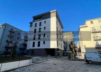 ZONA POSTI AUTO - Negozio via ORTIGARA, Brescia - foto 2