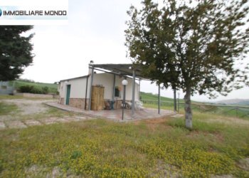 Rustico Strada Comunale Fonte di Bisaccia, Montenero di Bisaccia - foto 1
