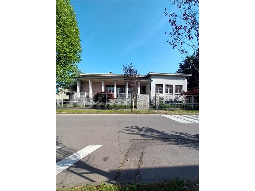 Villa Busto Arsizio - photo 1