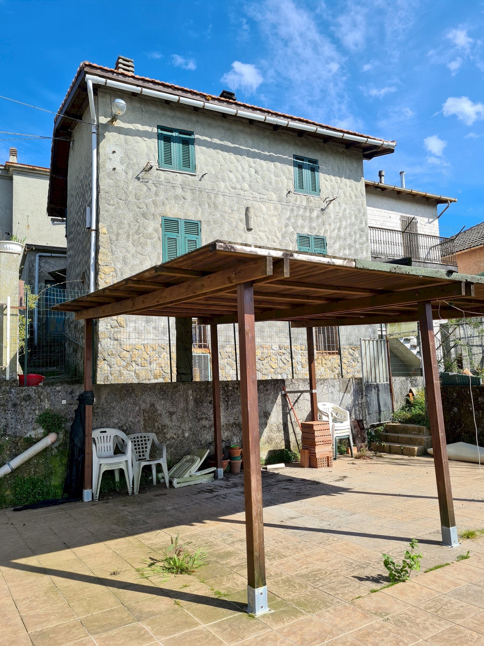 Independent house Davagna - photo 1