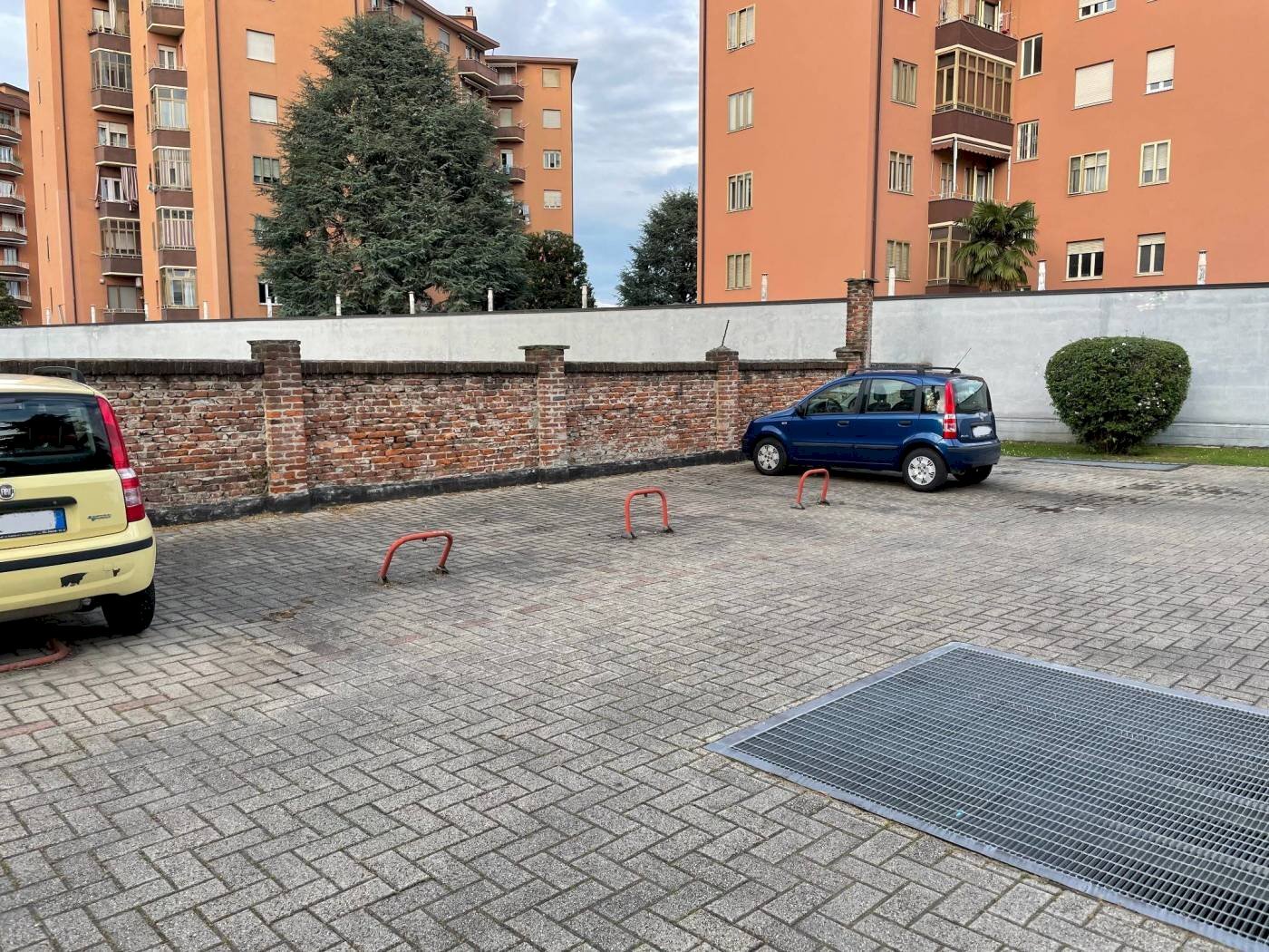 Box strada Castello di Mirafiori 3, Torino - foto 2