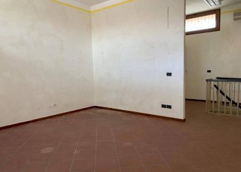 Attività Commerciale Via Rosselli, Seravezza - foto 10