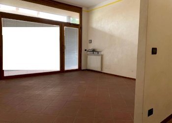 Attività Commerciale Via Rosselli, Seravezza - foto 12