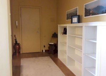 APPARTAMENTO AFFITTO ARREDATO GENOVA CENTRO QUADRI - Three-room apartment via ROCCATAGLIATA CECCARDI, Genova - photo 6