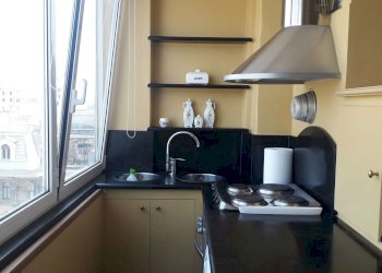 APPARTAMENTO AFFITTO ARREDATO GENOVA CENTRO QUADRI - Three-room apartment via ROCCATAGLIATA CECCARDI, Genova - photo 13