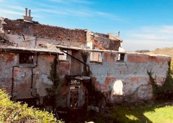 2 - Rustico via Lamberto Loria, Genova (zona Marassi) - foto 2