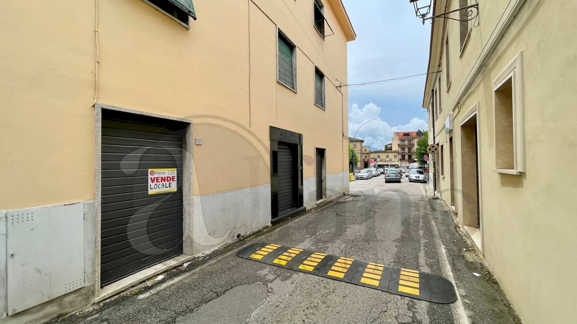 Locale Commerciale Piazza San Tommaso D'Aquino, Aquino - foto 3