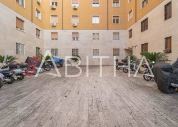 Three-room apartment Via di Villa Chigi, Roma - photo 2