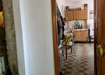 Porzione di casa Genova - foto 9