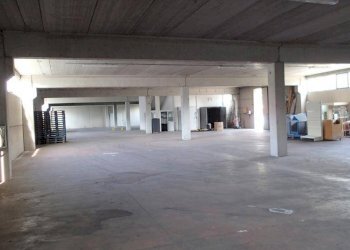 Attività Commerciale Via delle bocchette, Camaiore - foto 1