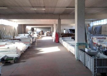 Attività Commerciale Via delle bocchette, Camaiore - foto 2