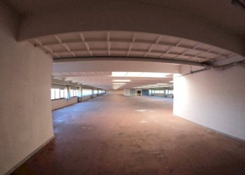 Attività Commerciale Via delle bocchette, Camaiore - foto 8