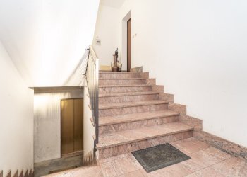 Trilocale Via della Rocca, 18, Envie - foto 8