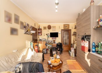 Trilocale Via della Rocca, 18, Envie - foto 9