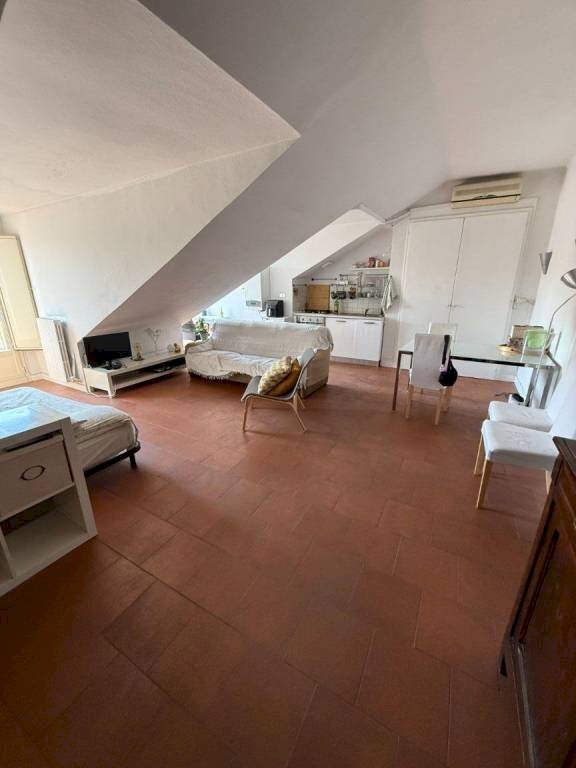 Salone - Two-room apartment via Amerigo Vespucci, 9, Torino - photo 3