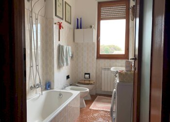 Quadrilocale Via Firenze, Massa - foto 9