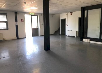 Commercial Activity Via sarzanese nord, Massarosa - photo 4