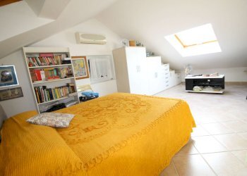 mansarda2 - Trilocale via delle Mimose, Avegno - foto 14