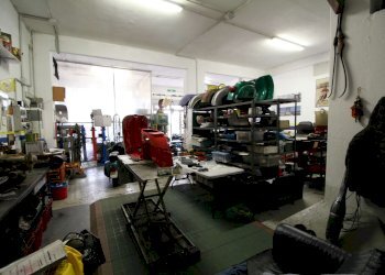 IMG_0898 - Laboratorio via cadighiara, Genova (zona Borgoratti) - foto 5