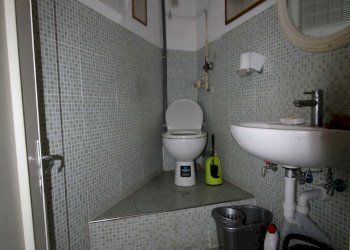 IMG_0899 - Laboratorio via cadighiara, Genova (zona Borgoratti) - foto 6