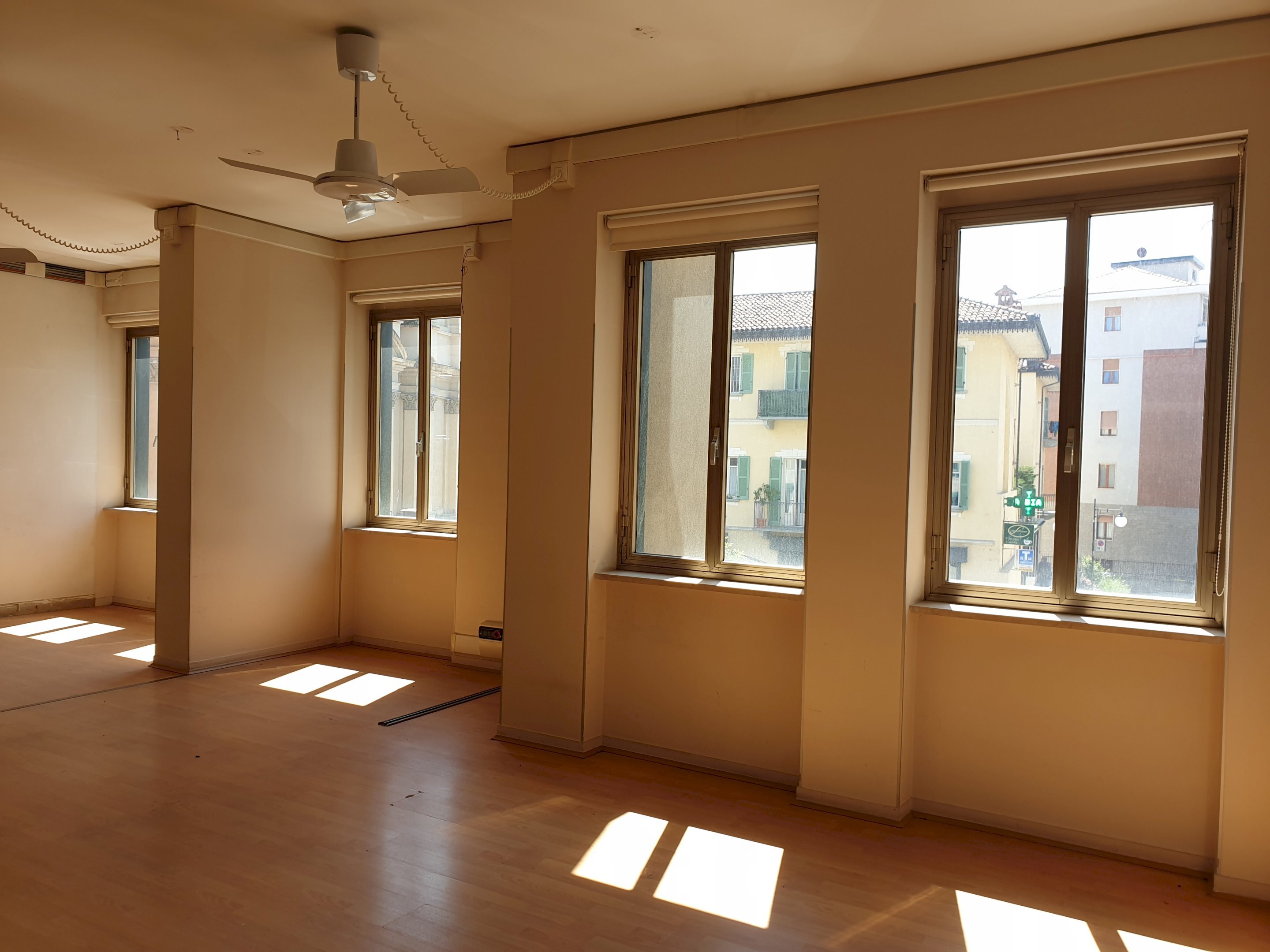 Open space - Office Via Guglielmo Marconi, 89, Bra - photo 3