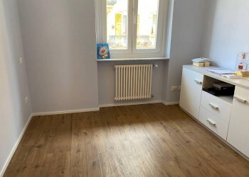 Three-room apartment via Ausonia, Genova - photo 12