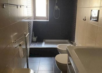 Two-room apartment corso Monte Grappa, Genova - photo 9