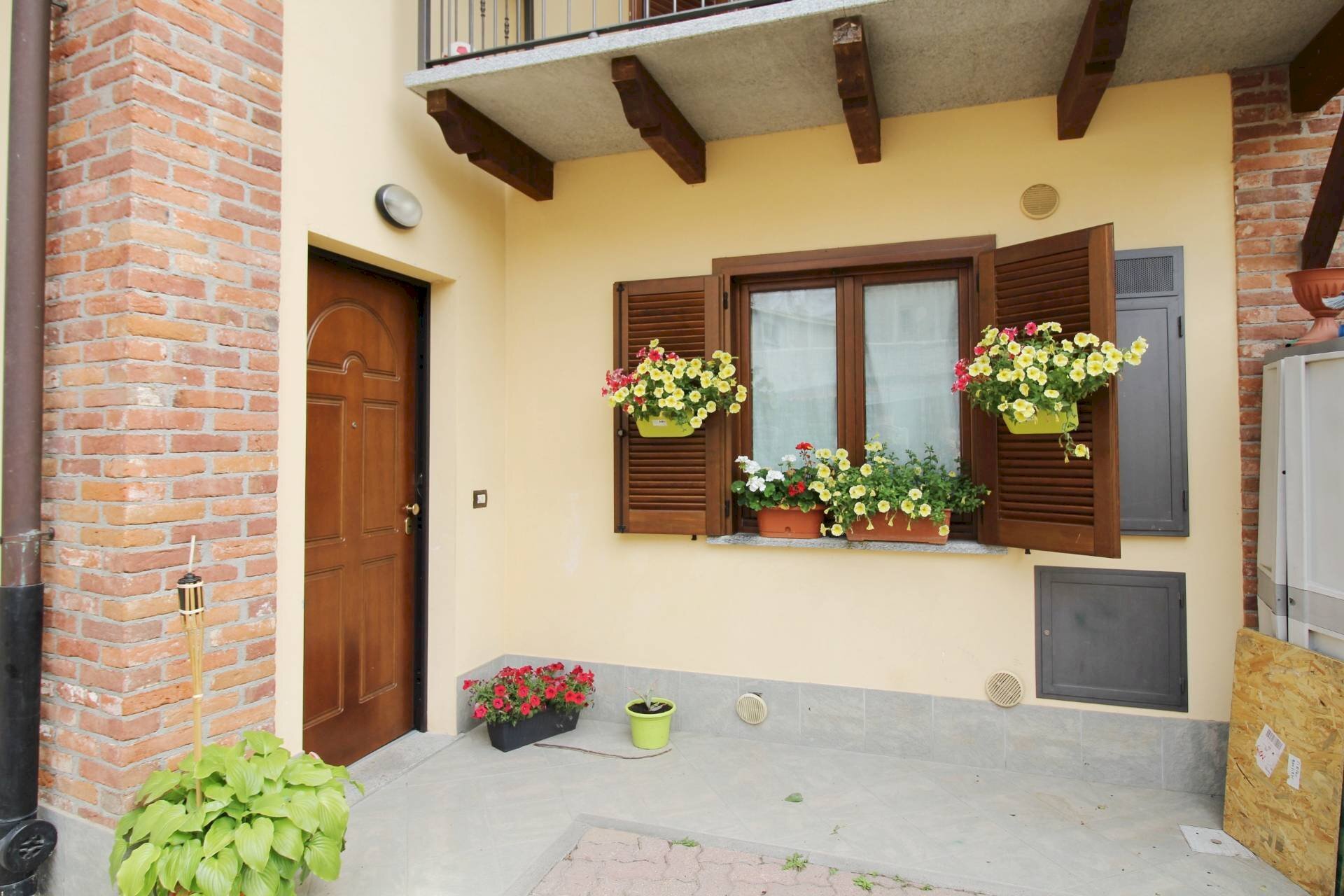 Portion of a house Borgata Rivata, Reano - photo 1