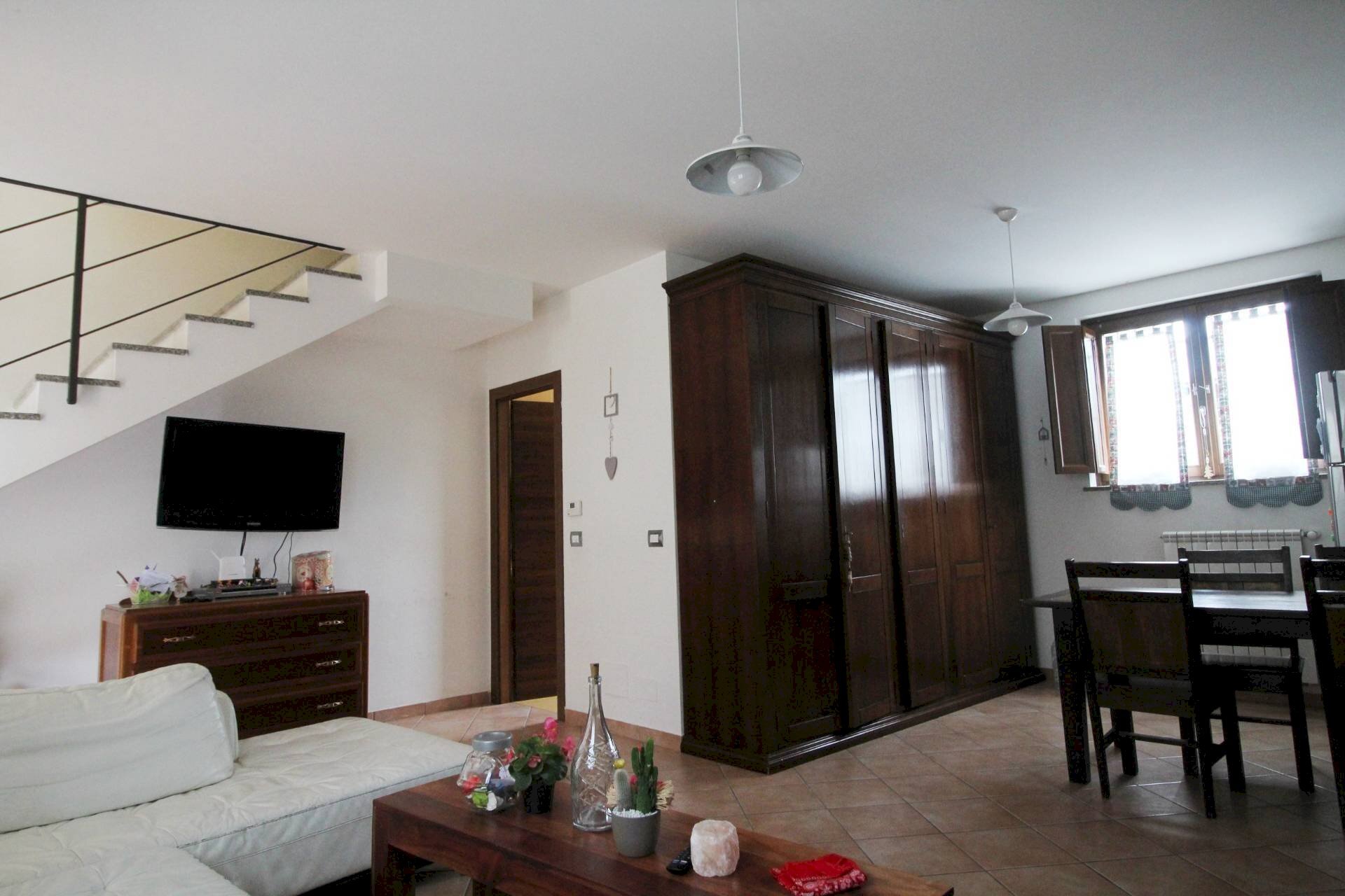 Portion of a house Borgata Rivata, Reano - photo 3