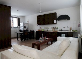 Portion of a house Borgata Rivata, Reano - photo 2