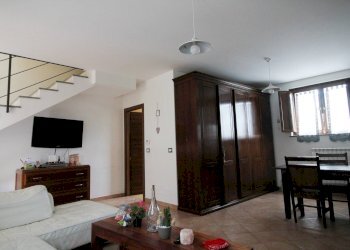 Portion of a house Borgata Rivata, Reano - photo 3