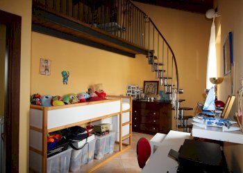 Portion of a house Borgata Rivata, Reano - photo 9