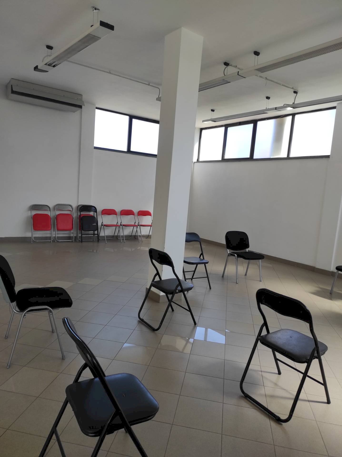 Attività Commerciale Via Carlo Piaggia, Lucca (zona Arancio) - foto 2