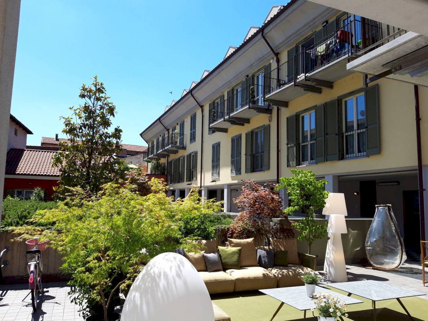 Shop vicolo della Madonnetta, Chieri - photo 2