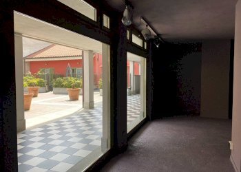 Negozio vicolo della Madonnetta, 3, Chieri - foto 6