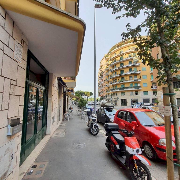 Zona - Non-buildable land via Oreste Tommasini, Roma - photo 2