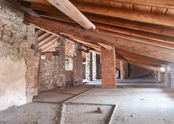 sottotetto - Stabile - Palazzo via Achille Motta, 1, Malnate - foto 2