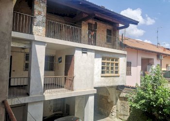 cortile - Stabile - Palazzo via Achille Motta, 1, Malnate - foto 8