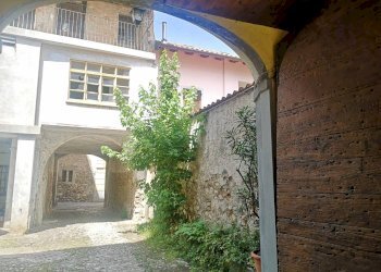 cortile - Stabile - Palazzo via Achille Motta, 1, Malnate - foto 20